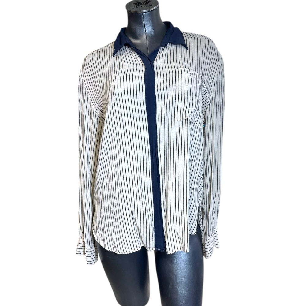 Juicy Couture Pinstripe Navy Viscose Collared Button Down Shirt Blouse Long